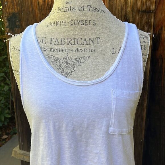 AMERICAN EAGLE RACER BACK T-SHIRT. Size P - Picture 2 of 4